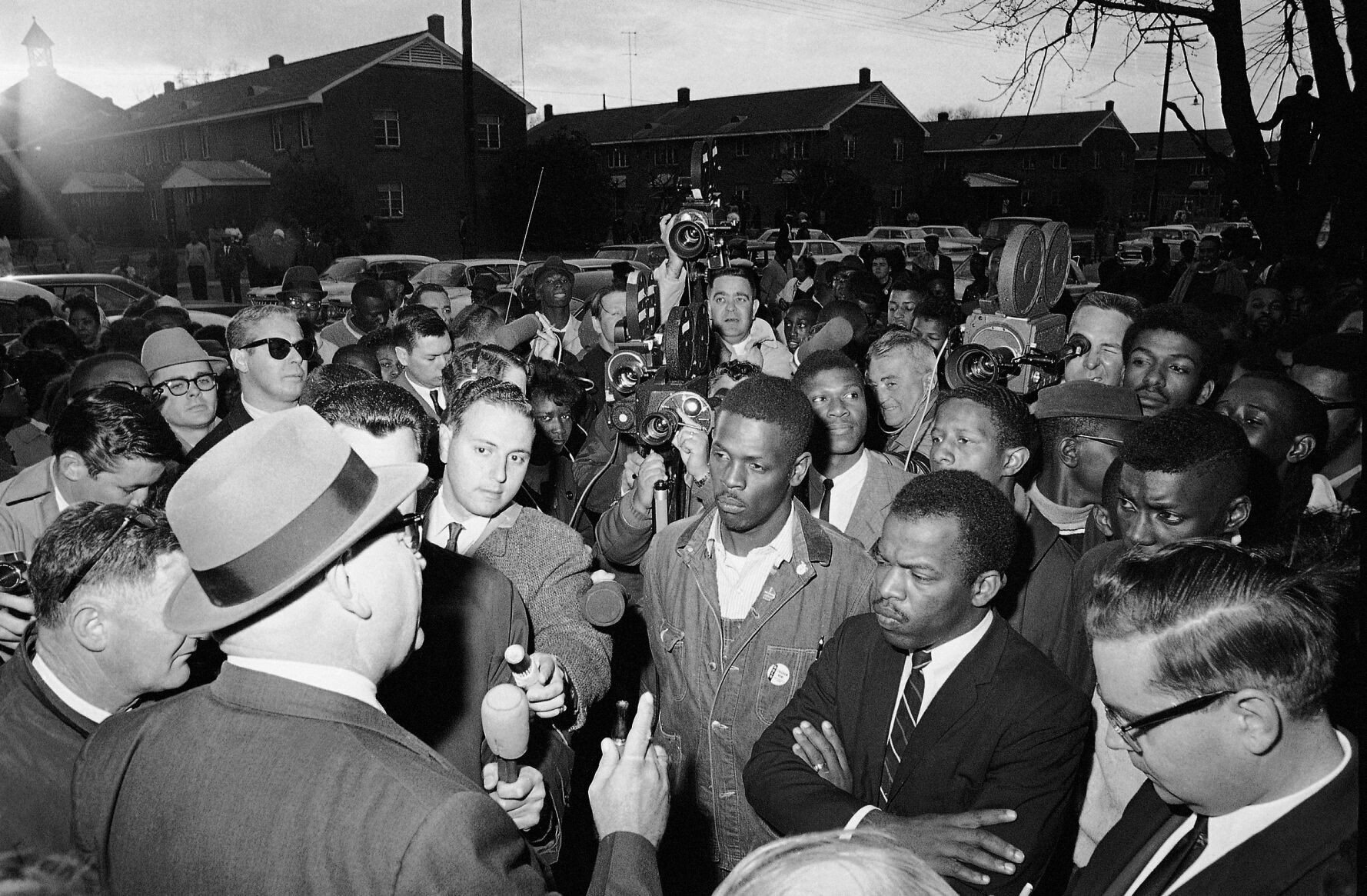 Obit Lewis